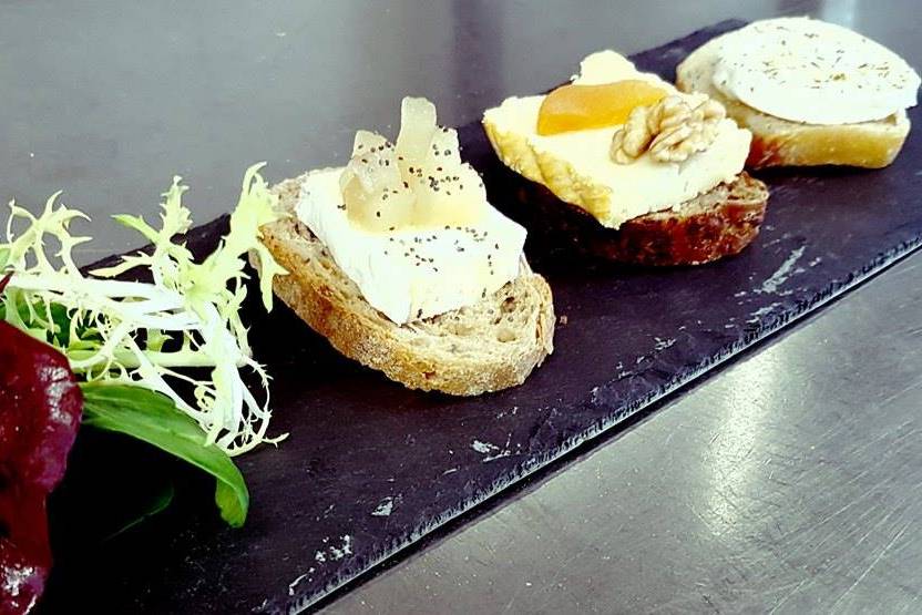 Tartines fromagères /ardoise