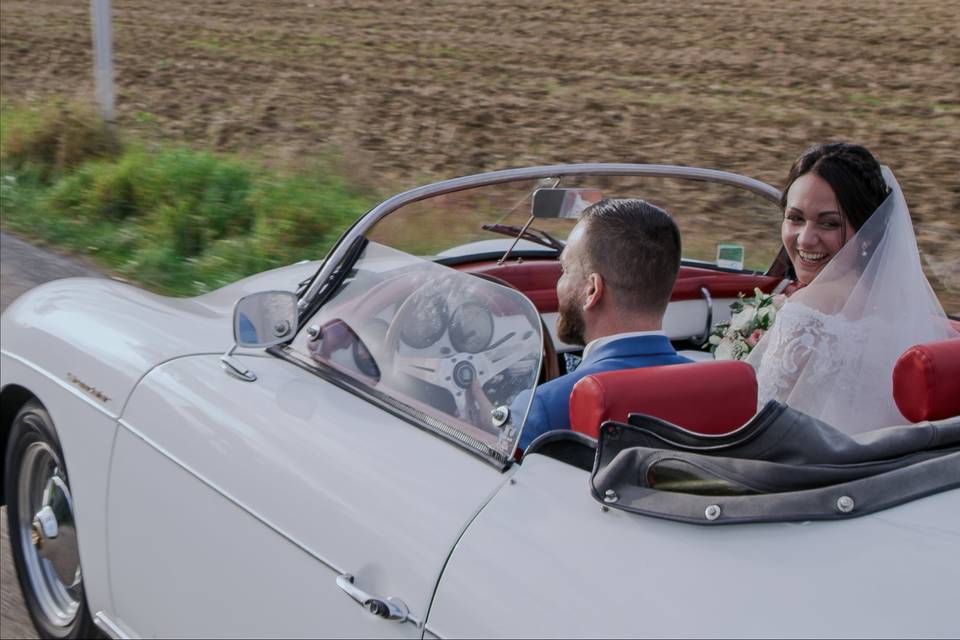 Voiture Hubert et Elodie