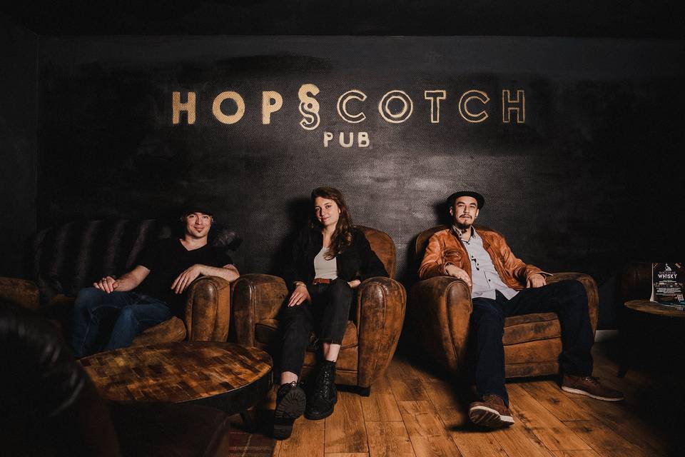 Hopscotch Pub