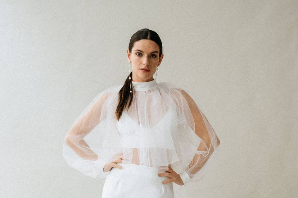 Grej Modern Bride