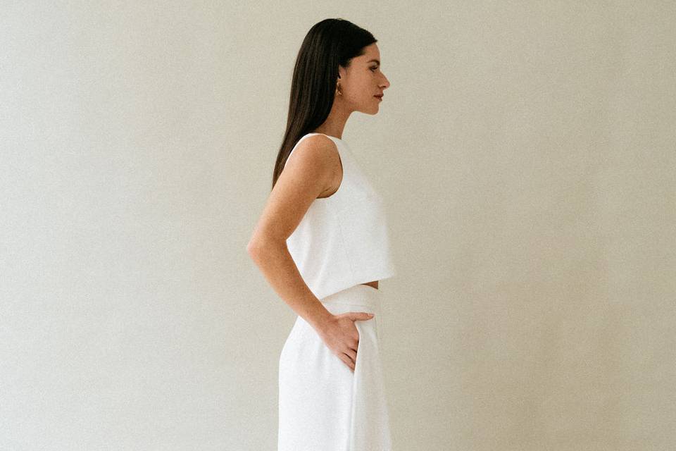 Grej Modern Bride