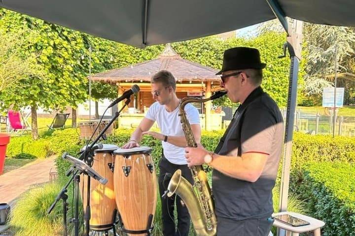 Sax/percu cocktail