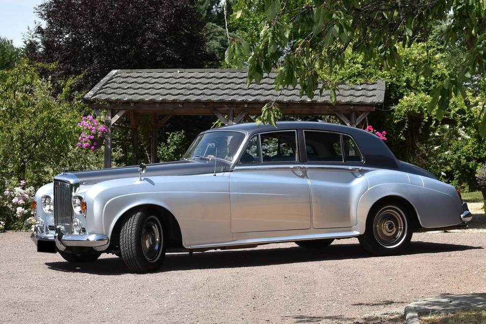 Bentley S3 saloon