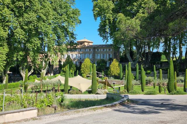 Château Pesquié