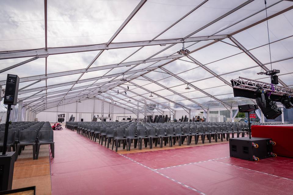 APERÇU GÉNÉRAL_ INTÉRIEUR DE LA TENTE