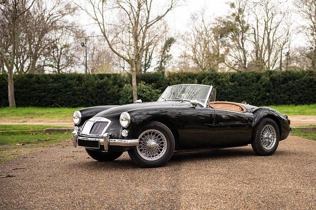 MG MGA