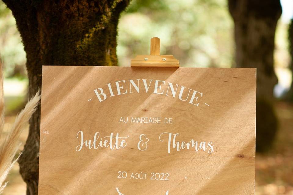 J & T