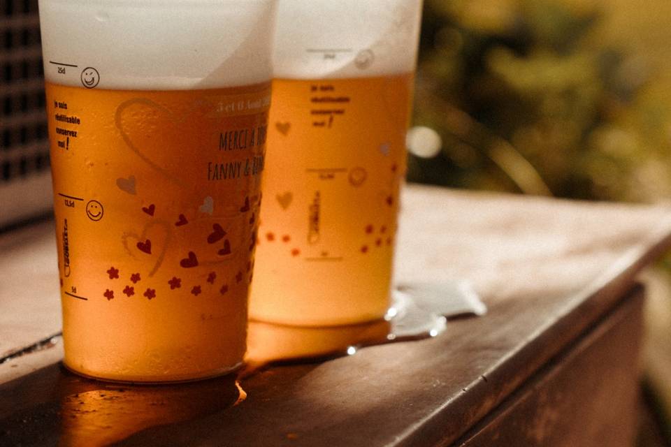F & B