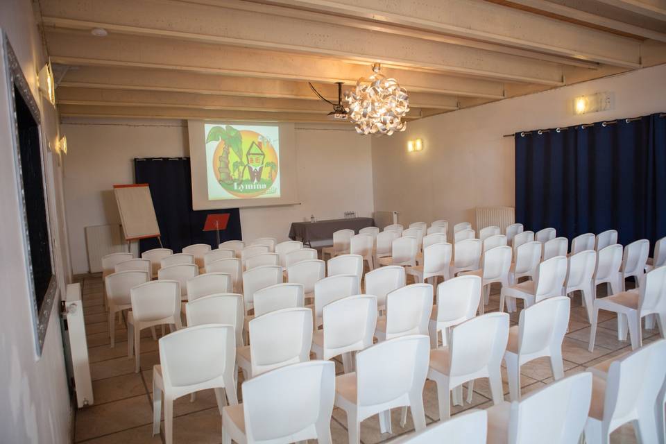 Salle en réunion