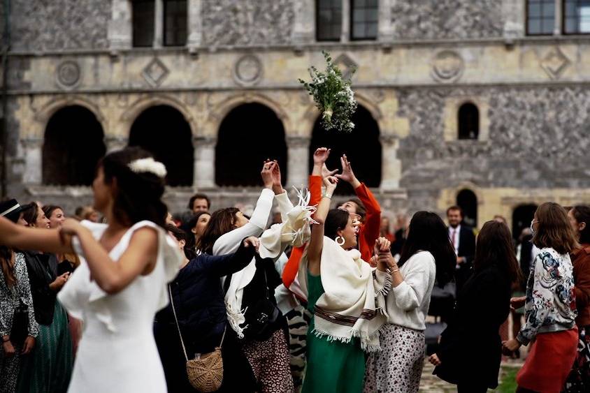 Le lancer de bouquet