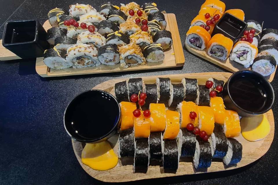 Plateau makis, sushis