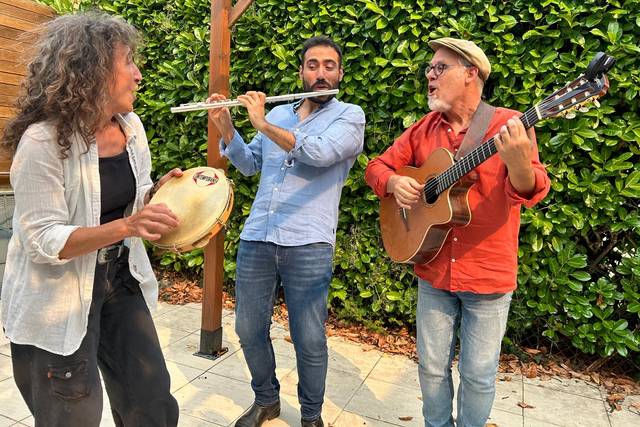 PARIBAYA TRIO