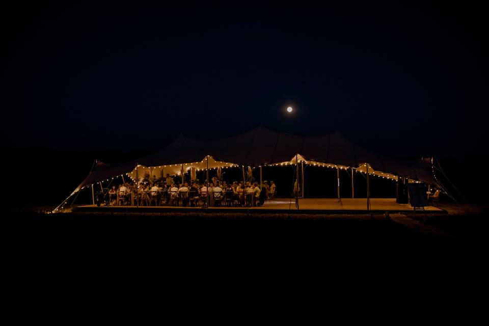 Tente extérieur wedding day