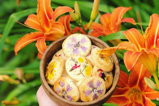 Mini sablés fleuris