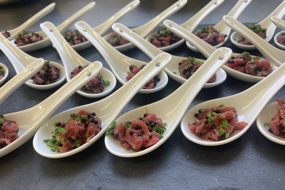 Tartare de boeuf oeuf d'hareng