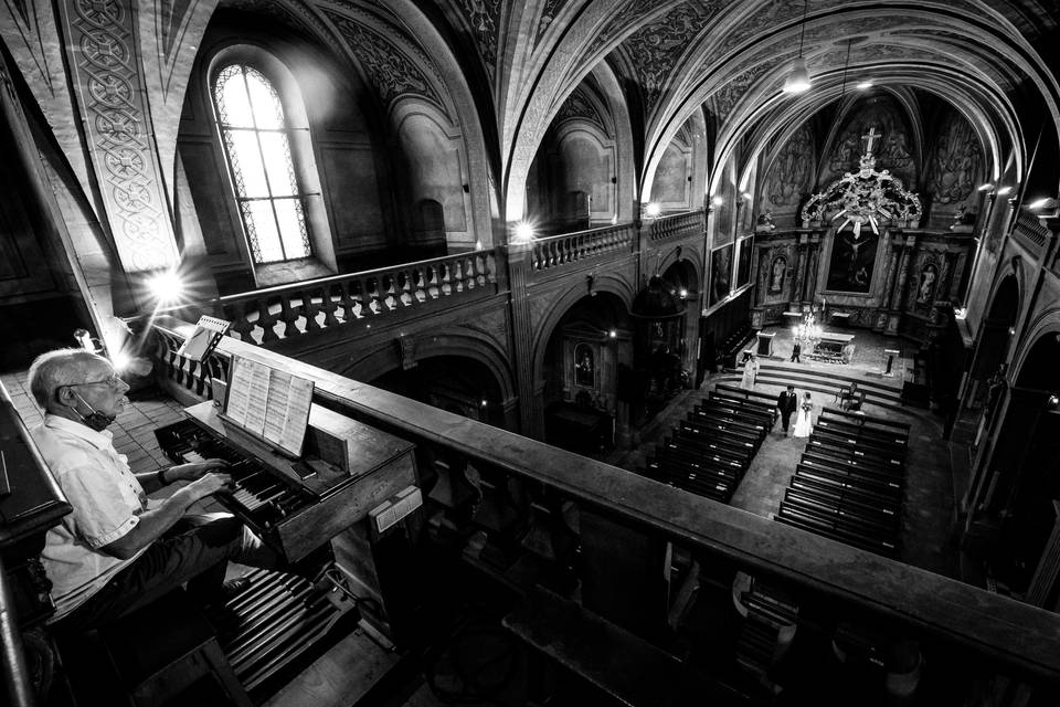 Eglise sortie des mariés