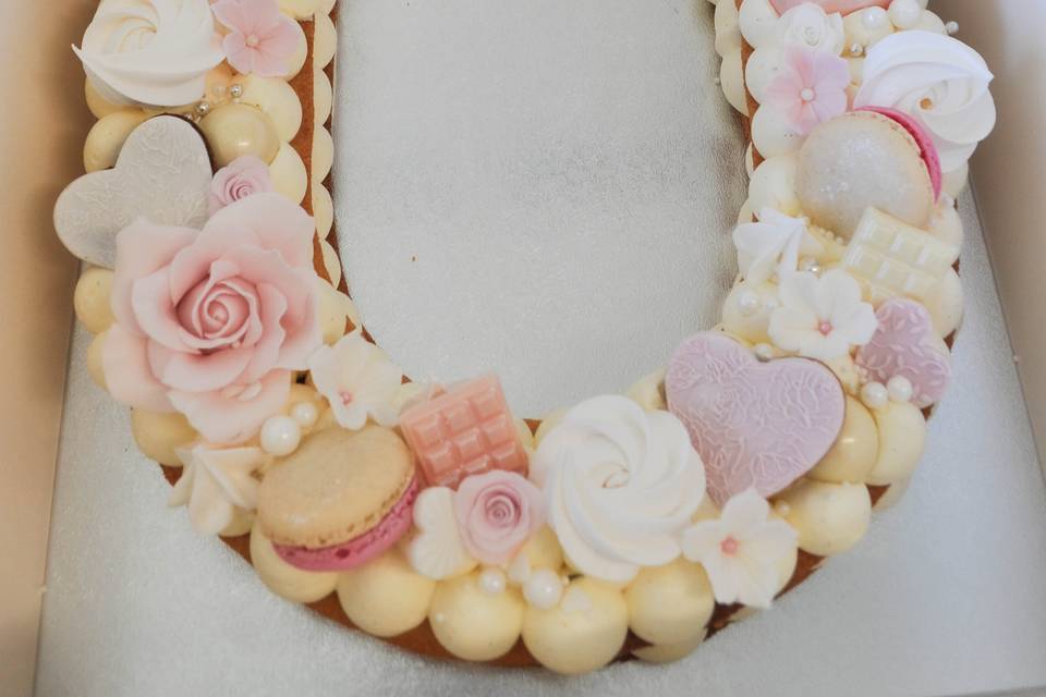 Letter cake