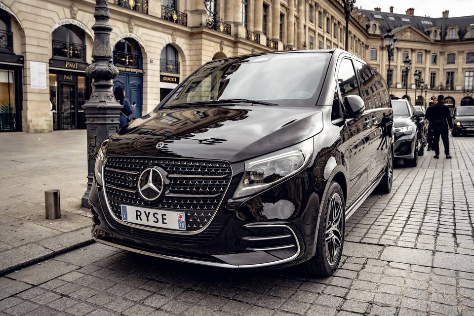 Mercedes Van Class V