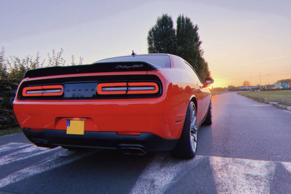 Dodge Challenger R/T 6.4 hemi