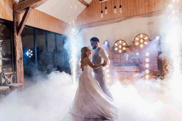 Ouv Bal Fumée sol + étincelles