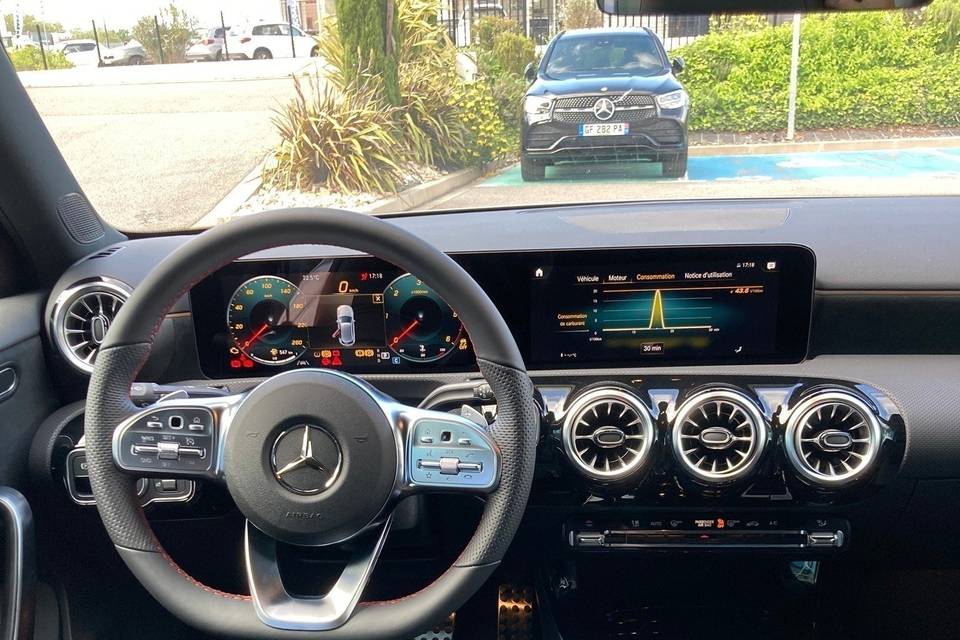 Mercedes-Benz Rent Royan