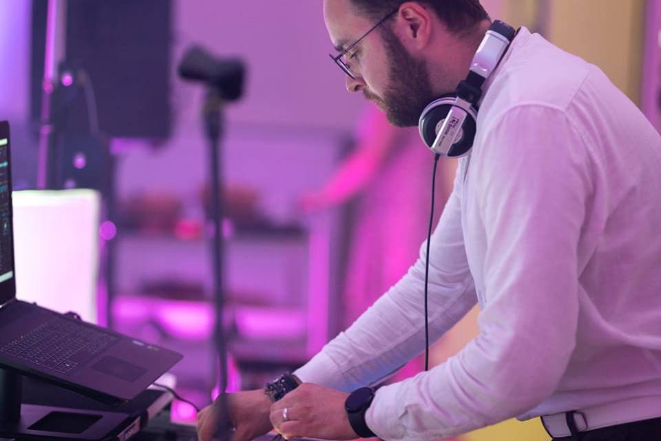 DJ/animateur