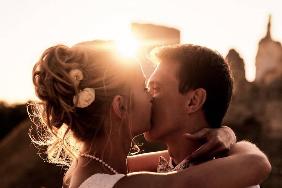 Couple coucher soleil