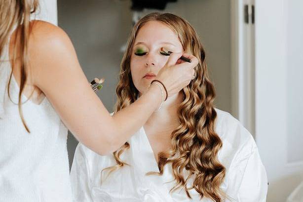 Mandy Pascal Make Up & Hair Artist