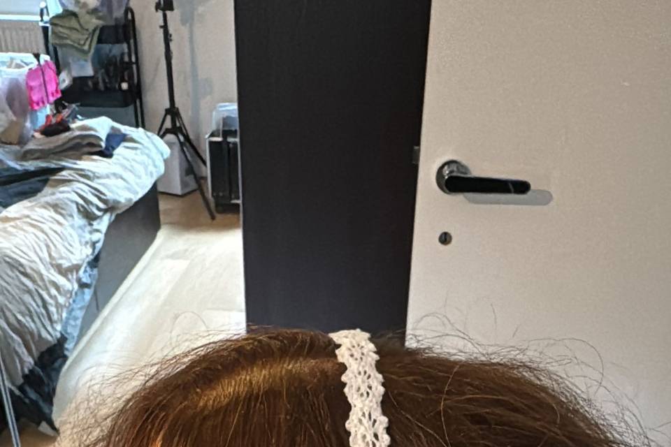 Peigne floral pour cheveux