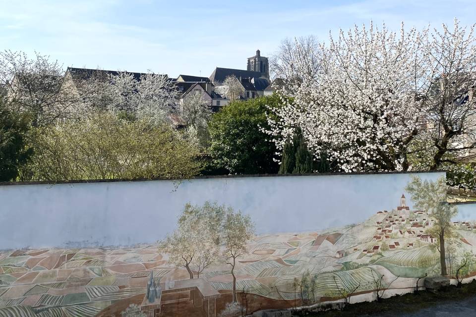 Vue sur l'église Saint-Denis