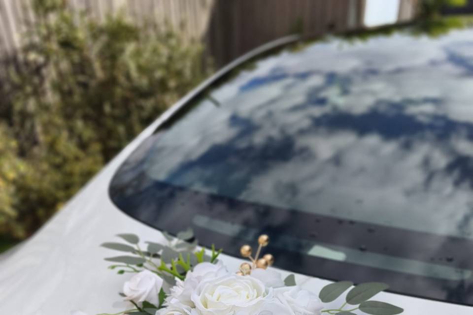 Voiture décorée mariage