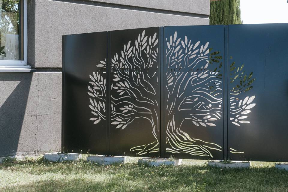 paravent_metal_decoupe_arbre