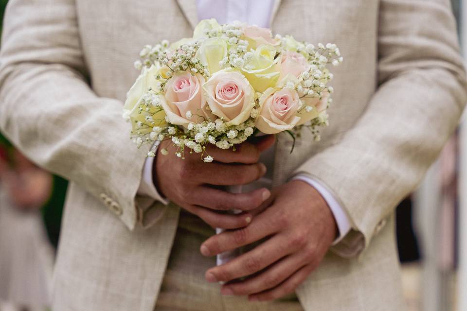 Nicolas avec le bouquet