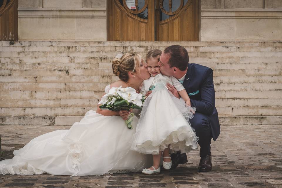 À la sortie de l'église