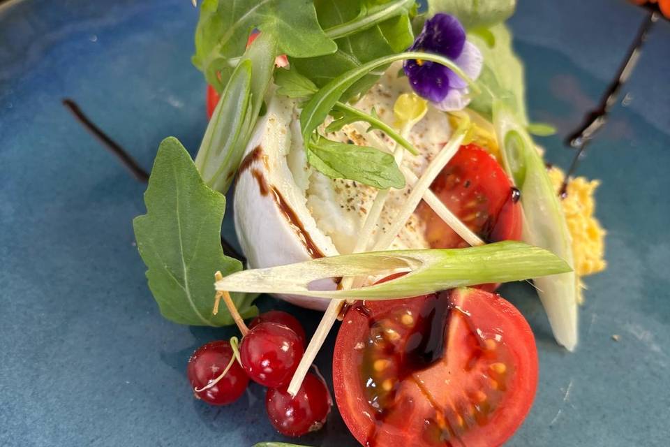 Burrata de chèvre au pesto