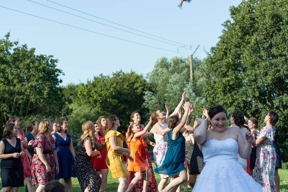 Lancer de bouquet