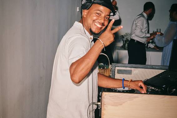 Dj delta