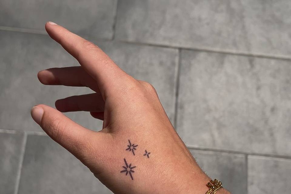 Tattoo étoiles