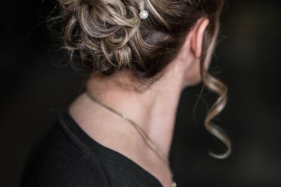 Chignon boucles douces