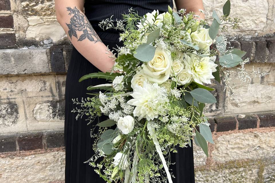 Bouquet de mariée retombant