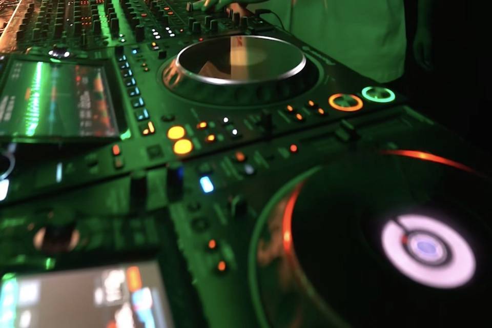 DJ SET à Cannes