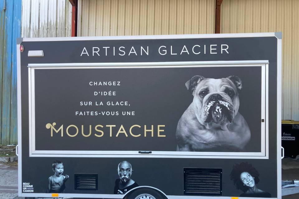Glaces Moustache