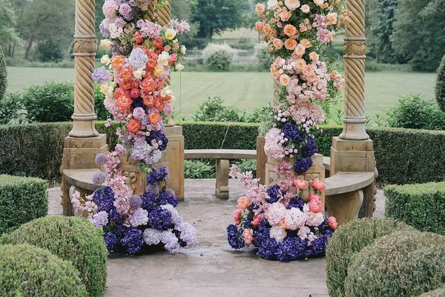 Kiosque florale pour cérémonie