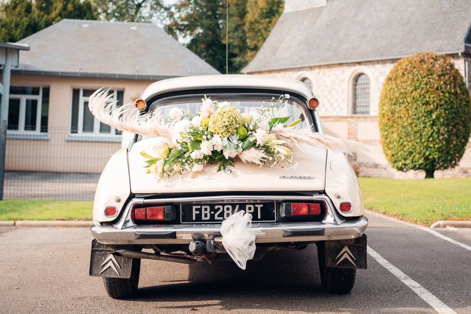 Voiture des mariés