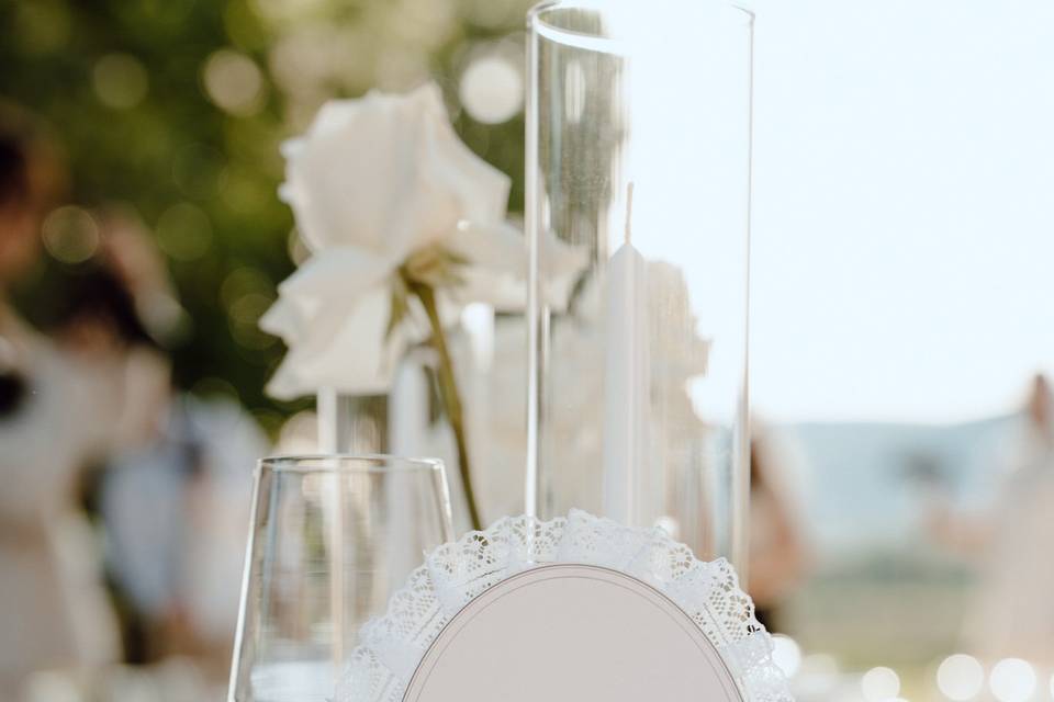 Numéro de table dentelle