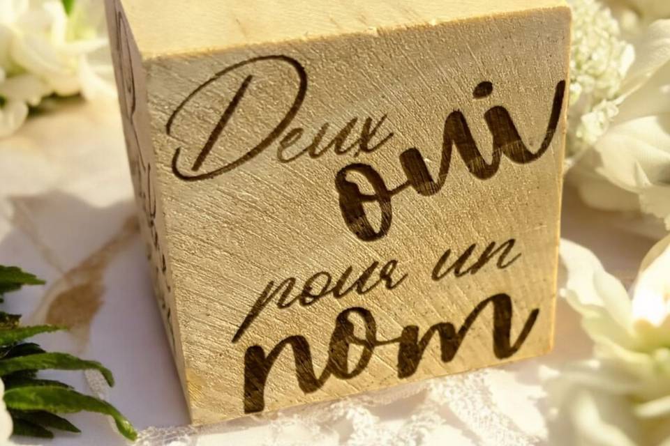 Cube décoratif