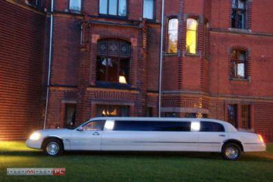 Limousine blanche