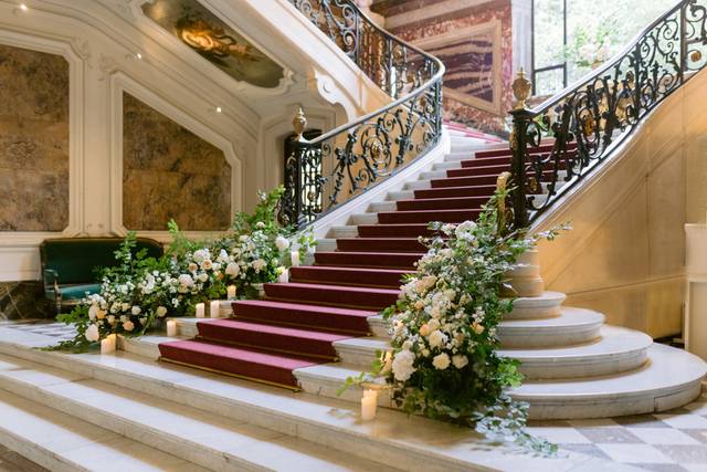 Escalier fleuri