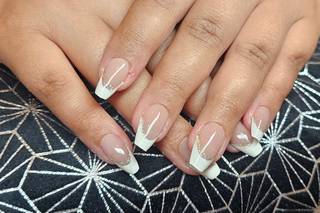 Beaute des ongles et du regard