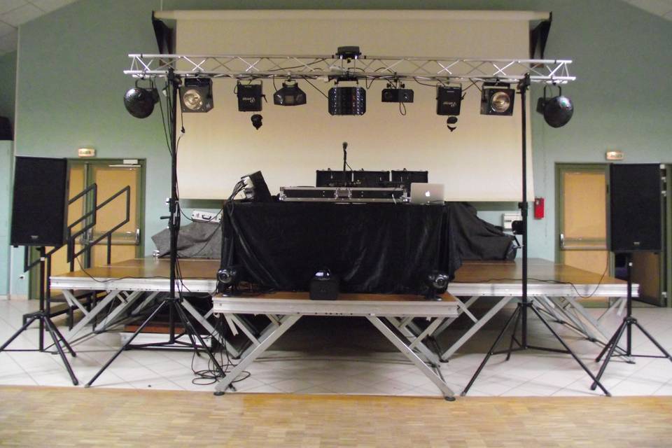 SONOPRO, ACCUEIL, SONORISATION SONO ECLAIRAGE DJ STUDIO, VENTE/ACHAT,  INSTALLATION, LOCATION, PRESTATION SON ET LUMIERE